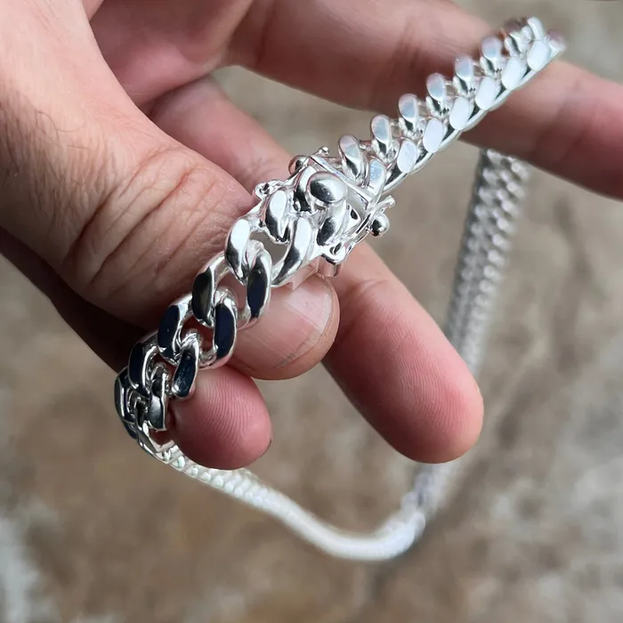 Harlem Bling Necklaces 925 Sterling Silver Miami Cuban Link Chain Heavy Necklace Italy 10MM 24 Harlem Bling Necklaces 925 Sterling Silver Miami Cuban Link Chain Heavy Necklace Italy 10MM 24