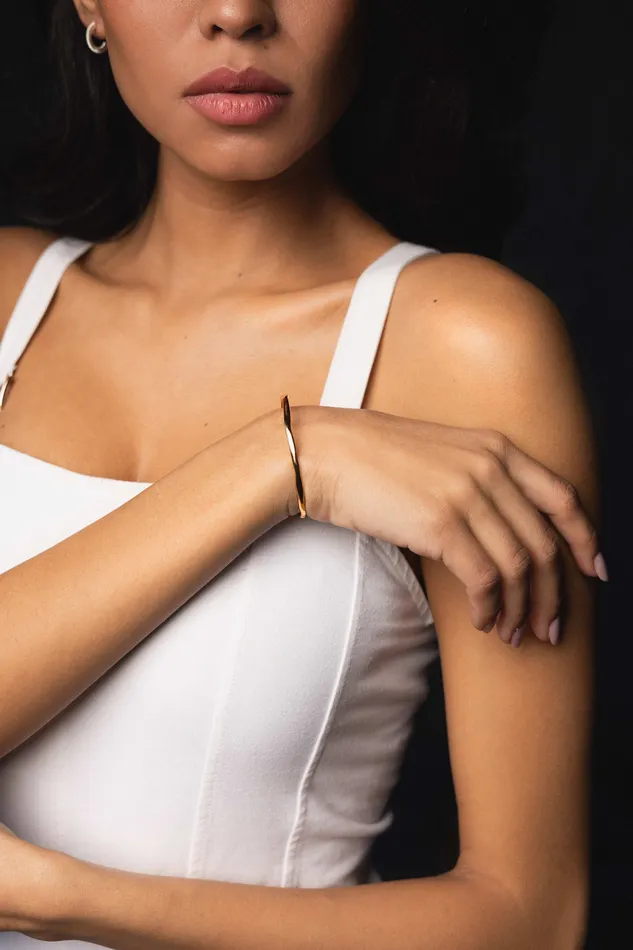 Kty Bracelets Imperfect Plain Cuff Bracelet Gold