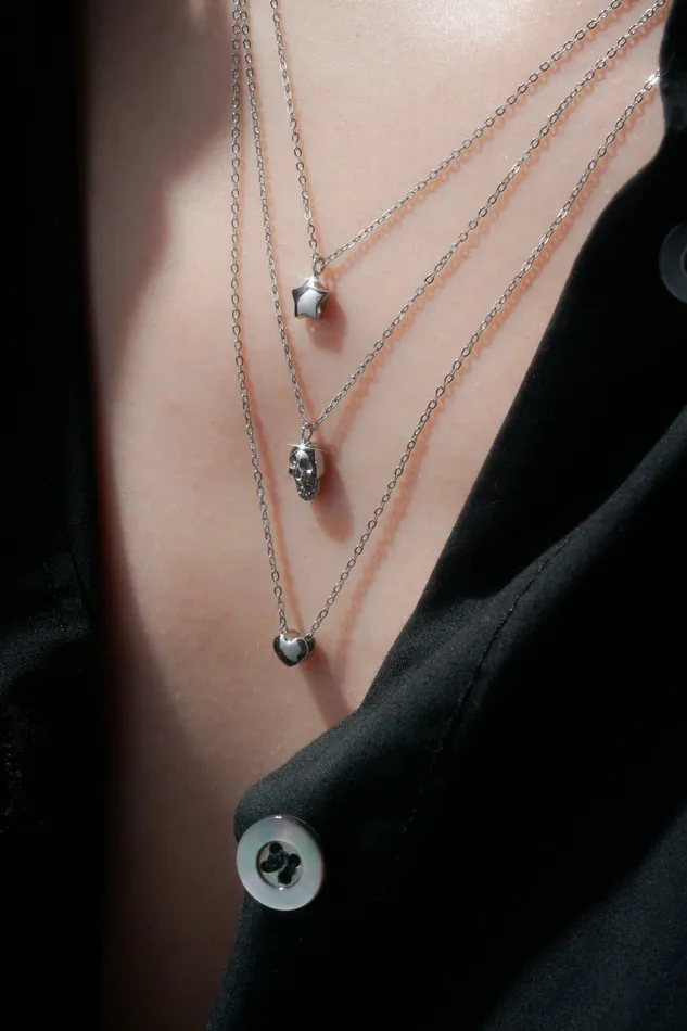 READYMADE Necklaces Tiny Skull Necklace