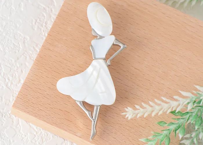 Alilang Necklaces Alilang Dancer Girl Natural Abalone Shell Sliver Tone Alloy Brooch Pin Necklace Pendant Alilang Necklaces Alilang Dancer Girl Natural Abalone Shell Sliver Tone Alloy Brooch Pin Necklace Pendant