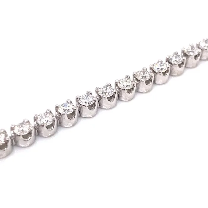 Bracelets Classic Creations 18kt White Gold 577ct Diamond Tennis Bracelet