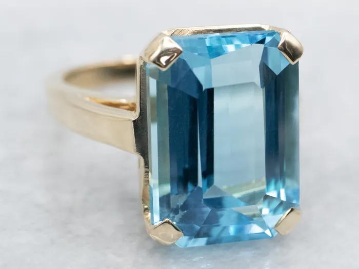 Market Square Jewelers Rings Yellow Gold Blue Topaz Solitaire Cocktail Ring