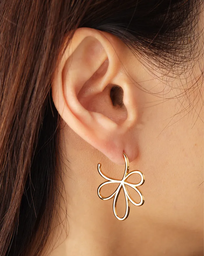 Daisy Gold Studs Penny Pairs PreStyled Sets Daisy Gold Studs Penny Pairs PreStyled Sets