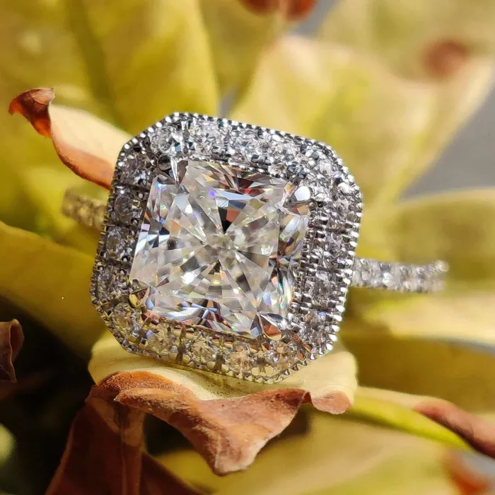 Diamondrensu 222 TW Radiant Cut Classic Pave Halo Moissanite Diamond Engagement Ring Rings Diamondrensu 222 TW Radiant Cut Classic Pave Halo Moissanite Diamond Engagement Ring Rings