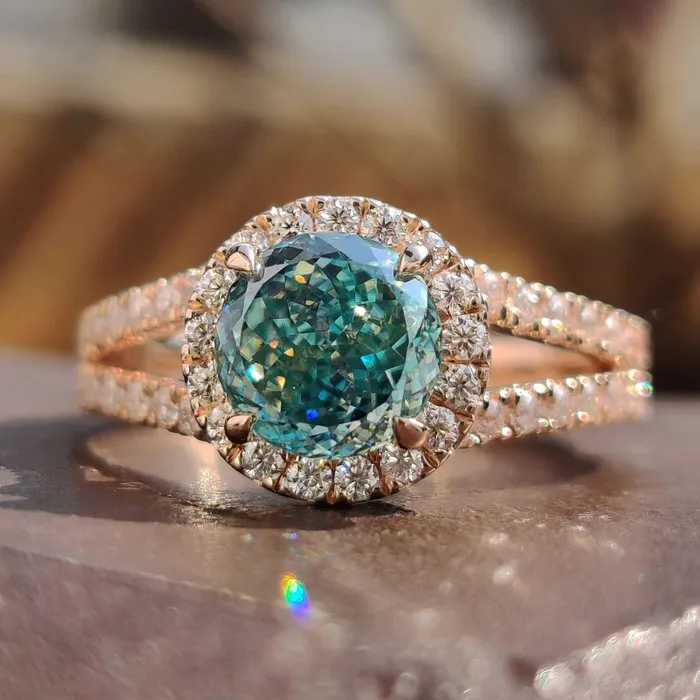 Diamondrensu Rings 386 TW Portuguese Cut Cyan Blue Moissanite Halo Engagement Ring Split Shank Ring Diamondrensu Rings 386 TW Portuguese Cut Cyan Blue Moissanite Halo Engagement Ring Split Shank Ring