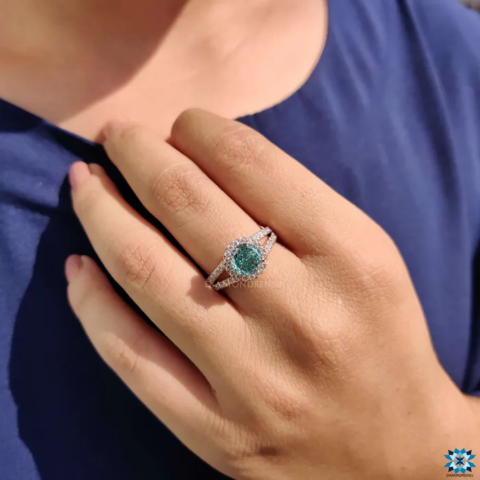 Diamondrensu Rings 386 TW Portuguese Cut Cyan Blue Moissanite Halo Engagement Ring Split Shank Ring