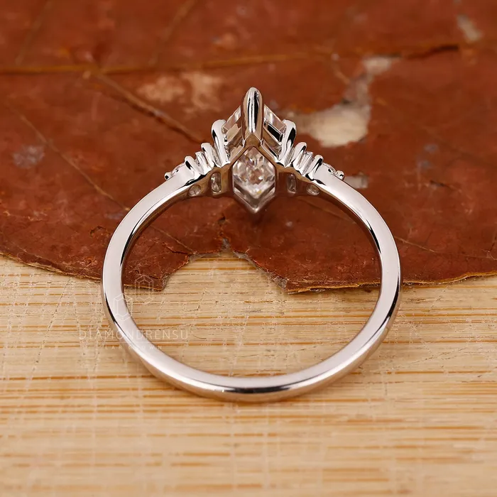 Diamondrensu Rings Hexagon Diamond Ring in Muse Setting