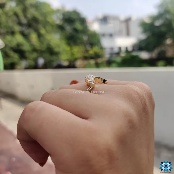 Diamondrensu Unique 101 TCW French Cut Antique Crown Moissanite Wedding Band Rings