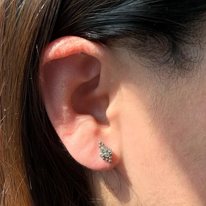 Earrings 16G 6mm Elegant Titanium Flat Back Helix Stud OUFER BODY JEWELRY Earrings 16G 6mm Elegant Titanium Flat Back Helix Stud OUFER BODY JEWELRY
