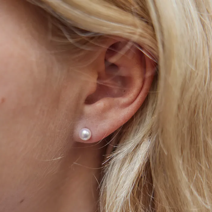 Earrings Maui Divers Jewelry Akoya White Pearl Earrings in Gold 556mm
