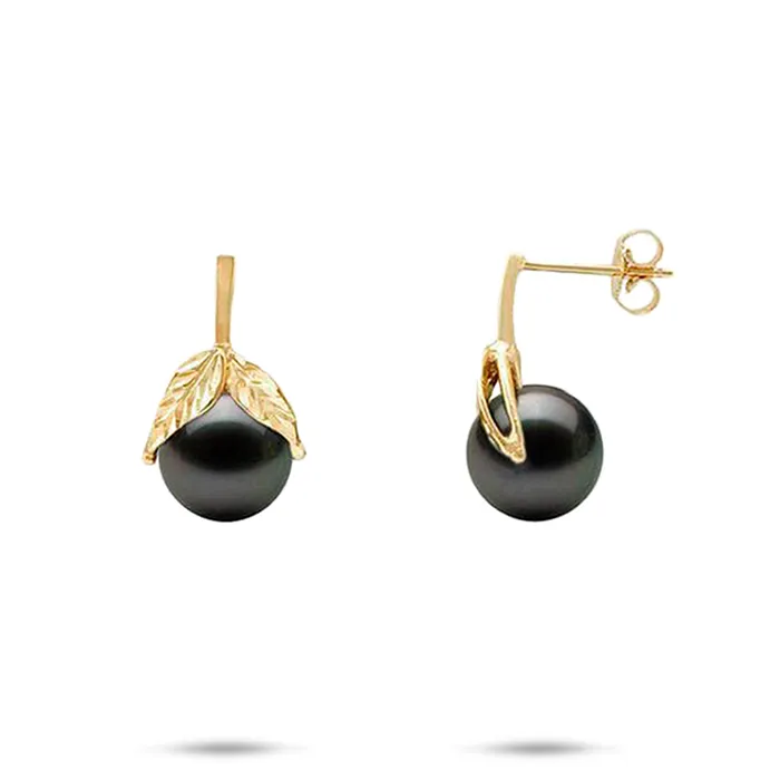 Maui Divers Jewelry Earrings Maile Tahitian Black Pearl Earrings in Gold 910mm Maui Divers Jewelry Earrings Maile Tahitian Black Pearl Earrings in Gold 910mm